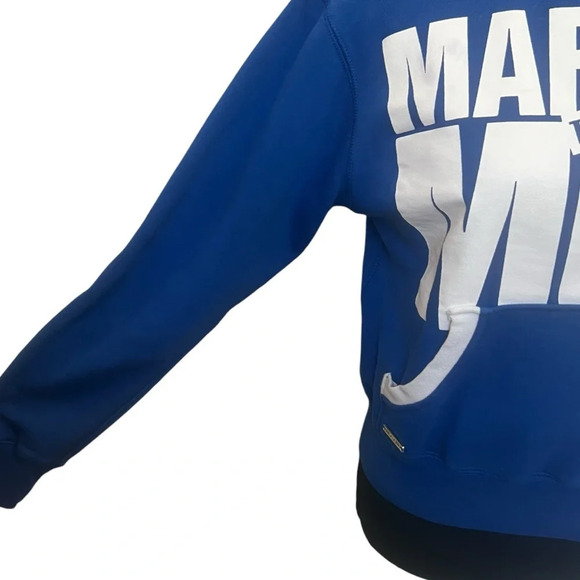Married to the Mob Crewneck Sweater with Logo Blue Size Medium - Picture 3 of 10